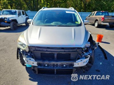 Piąte zdjęcie samochodu w środku: 2017 FORD ESCAPE TITANIUM VIN:1FMCU9J98HUD90574 - miniatura