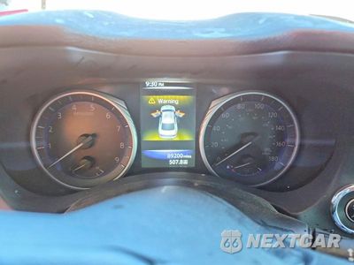 Zdjęcie 9 z 12 samochodu: 2015 INFINITI Q50 PREMIUM VIN:JN1BV7AR8FM410016 - miniatura