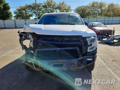 Piąte zdjęcie samochodu w środku: 2015 FORD F150 SUPERCREW VIN:1FTEW1EF0FFB89312 - miniatura