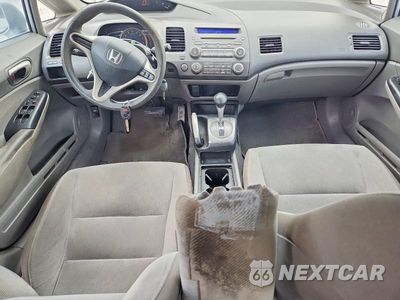 Zdjęcie 8 z 12 samochodu: 2009 HONDA CIVIC LX VIN:2HGFA16599H347059 - miniatura
