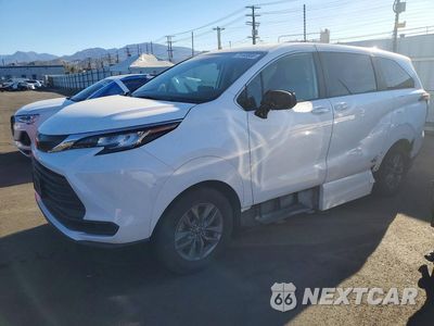 2022 TOYOTA SIENNA LE 5TDKSKFC7NS071216 - główne zdjęcie licytacji z USA - miniatura