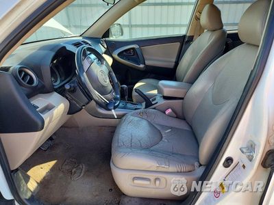 Zdjęcie 7 z 13 samochodu: 2008 TOYOTA RAV4 LIMITED VIN:JTMZD31V785093931 - miniatura