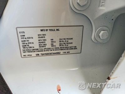 Zdjęcie 12 z 12 samochodu: 2026 TESLA MODEL Y VIN:7SAYGDED8TA449952 - miniatura