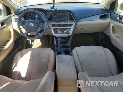 Zdjęcie 8 z 12 samochodu: 2015 HYUNDAI SONATA SE VIN:5NPE24AF2FH117147 - miniatura