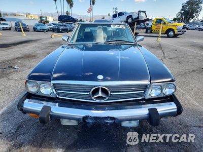 Piąte zdjęcie samochodu w środku: 1989 MERCEDES-BENZ 560 SL VIN:WDBBA48D8KA099652 - miniatura