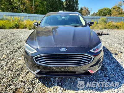 Piąte zdjęcie samochodu w środku: 2019 FORD FUSION SEL VIN:3FA6P0CD0KR182523 - miniatura