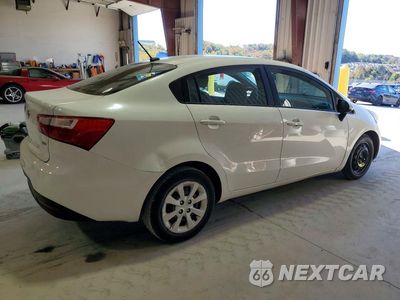 Trzecie zdjęcie samochodu z tyłu: 2015 KIA RIO LX VIN:KNADM4A34F6483727 - miniatura