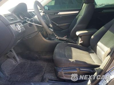 Zdjęcie 7 z 12 samochodu: 2016 VOLKSWAGEN PASSAT S VIN:1VWAS7A38GC061196 - miniatura