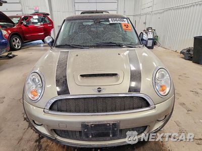 Piąte zdjęcie samochodu w środku: 2008 MINI COOPER S VIN:WMWMF73548TV38630 - miniatura