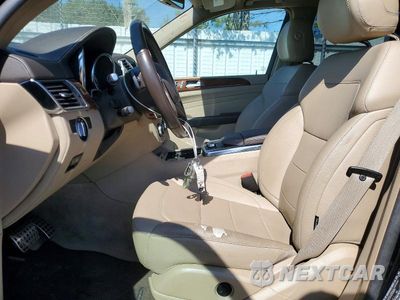 Zdjęcie 7 z 13 samochodu: 2013 MERCEDES-BENZ ML 550 4MATIC VIN:4JGDA7DB0DA262020 - miniatura