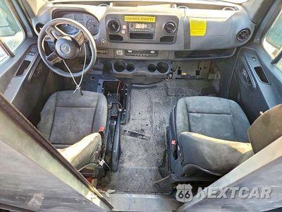 Zdjęcie 8 z 13 samochodu: 2019 MERCEDES-BENZ SPRINTER 2500/3500 VIN:WD4PF0CDXKT004656 - miniatura