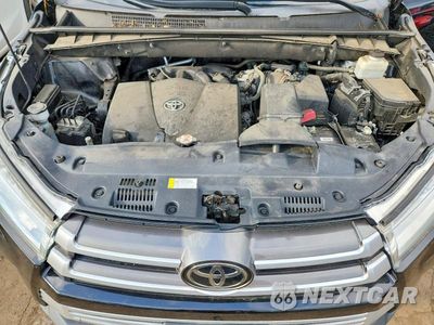 Zdjęcie 12 z 13 samochodu: 2019 TOYOTA HIGHLANDER XLE VIN:5TDJZRFH1KS614731 - miniatura