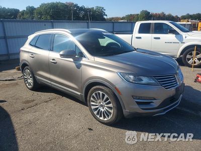 Czwarte zdjęcie samochodu z boku: 2017 LINCOLN MKC RESERVE VIN:5LMCJ3D99HUL30852 - miniatura