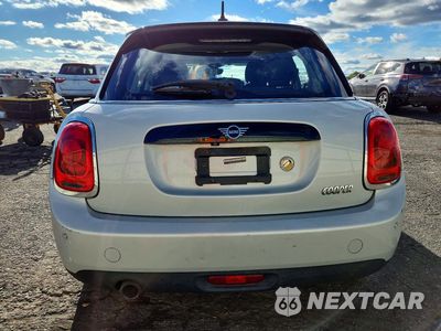 Zdjęcie 6 z 12 samochodu: 2019 MINI COOPER VIN:WMWXU1C50K2L24439 - miniatura
