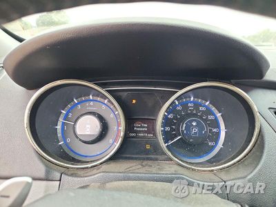 Zdjęcie 9 z 12 samochodu: 2012 HYUNDAI SONATA SE VIN:5NPEC4AC3CH389737 - miniatura