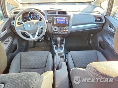 Zdjęcie 8 z 12 samochodu: 2017 HONDA FIT LX VIN:3HGGK5H57HM713171 - miniatura
