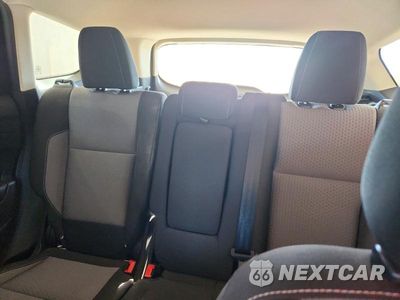 Zdjęcie 10 z 13 samochodu: 2017 FORD ESCAPE SE VIN:1FMCU0GD5HUE92728 - miniatura