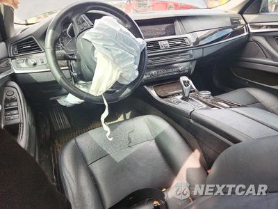 Zdjęcie 8 z 12 samochodu: 2016 BMW 528 I VIN:WBA5A5C57GG352689 - miniatura