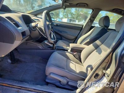 Zdjęcie 7 z 12 samochodu: 2008 HONDA CIVIC LX VIN:1HGFA15548L020247 - miniatura