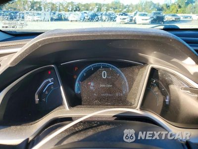 Zdjęcie 9 z 12 samochodu: 2018 HONDA CIVIC EX VIN:19XFC2F77JE037962 - miniatura