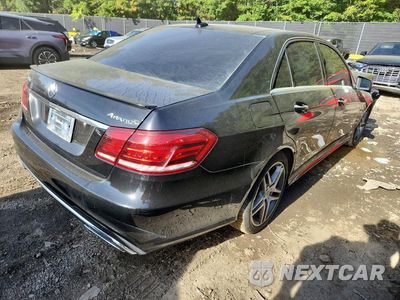 Trzecie zdjęcie samochodu z tyłu: 2016 MERCEDES-BENZ E 350 4MATIC VIN:WDDHF8JB4GB175209 - miniatura