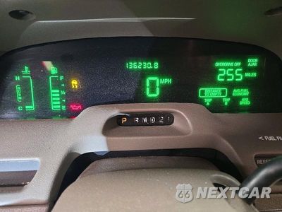 Zdjęcie 9 z 12 samochodu: 2003 MERCURY GRAND MARQUIS LS VIN:2MEFM75W63X655255 - miniatura