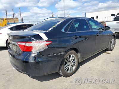 Trzecie zdjęcie samochodu z tyłu: 2017 TOYOTA CAMRY SE VIN:4T1BF1FK3HU441210 - miniatura