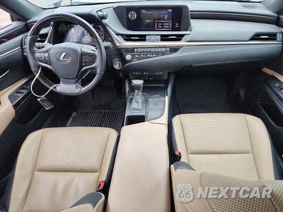 Zdjęcie 8 z 13 samochodu: 2021 LEXUS ES 250 BASE VIN:58AD11D15MU002241 - miniatura
