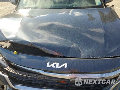 Zdjęcie 12 z 13 samochodu: 2023 KIA SELTOS S VIN:KNDEU2AA6P7395381 - miniatura