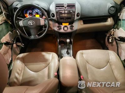 Zdjęcie 8 z 13 samochodu: 2006 TOYOTA RAV4 LIMITED VIN:JTMBK31V865011760 - miniatura