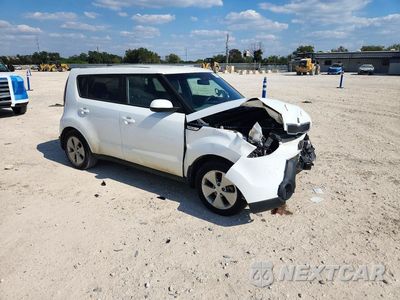 Czwarte zdjęcie samochodu z boku: 2016 KIA SOUL BASE VIN:KNDJN2A2XG7301300 - miniatura