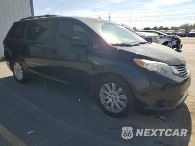 Czwarte zdjęcie samochodu z boku: 2013 TOYOTA SIENNA XLE 7-PASSENGER VIN:5TDDK3DC4DS064241 - miniatura