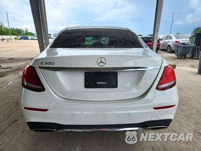 Zdjęcie 6 z 12 samochodu: 2018 MERCEDES-BENZ E 300 VIN:WDDZF4JB4JA407804 - miniatura