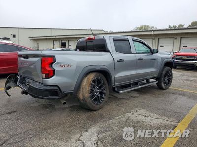 Trzecie zdjęcie samochodu z tyłu: 2023 CHEVROLET COLORADO TRAIL BOSS VIN:1GCPTEEK1P1228249 - miniatura