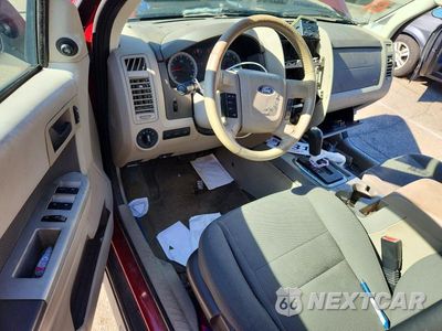 Zdjęcie 8 z 13 samochodu: 2010 FORD ESCAPE XLT VIN:1FMCU9D74AKA05491 - miniatura