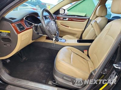 Zdjęcie 7 z 12 samochodu: 2014 HYUNDAI GENESIS 3.8L VIN:KMHGC4DD7EU260255 - miniatura