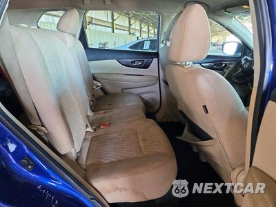 Zdjęcie 11 z 13 samochodu: 2017 NISSAN ROGUE S VIN:KNMAT2MTXHP528949 - miniatura