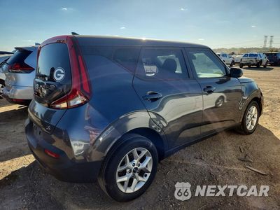 Trzecie zdjęcie samochodu z tyłu: 2020 KIA SOUL S VIN:KNDJ23AU9L7733404 - miniatura