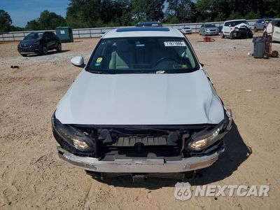 Piąte zdjęcie samochodu w środku: 2019 HONDA ACCORD EXL VIN:1HGCV1F5XKA073236 - miniatura