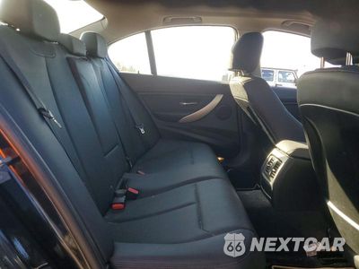 Zdjęcie 10 z 12 samochodu: 2017 BMW 320 XI VIN:WBA8E5G38HNU44661 - miniatura