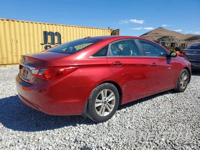 Trzecie zdjęcie samochodu z tyłu: 2013 HYUNDAI SONATA GLS VIN:5NPEB4AC5DH572058 - miniatura