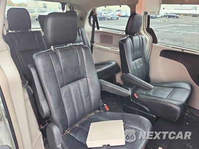 Zdjęcie 11 z 13 samochodu: 2014 CHRYSLER TOWN & COUNTRY TOURING VIN:2C4RC1BG9ER336791 - miniatura