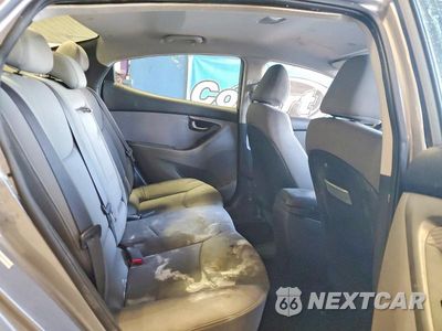 Zdjęcie 10 z 13 samochodu: 2013 HYUNDAI ELANTRA GLS VIN:KMHDH4AE6DU494015 - miniatura