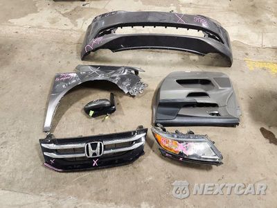 Zdjęcie 13 z 14 samochodu: 2016 HONDA ODYSSEY EXL VIN:5FNRL5H65GB002455 - miniatura