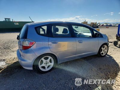 Trzecie zdjęcie samochodu z tyłu: 2009 HONDA FIT VIN:JHMGE87279S074263 - miniatura