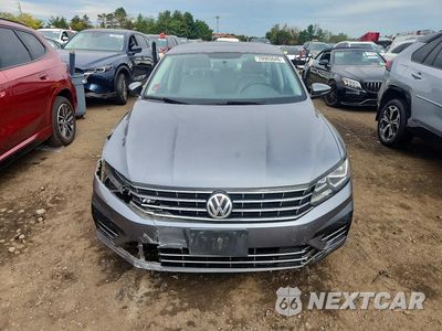 Piąte zdjęcie samochodu w środku: 2018 VOLKSWAGEN PASSAT S VIN:1VWAA7A35JC045676 - miniatura