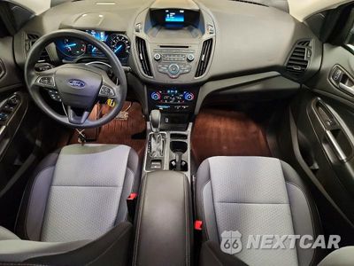 Zdjęcie 8 z 13 samochodu: 2018 FORD ESCAPE SE VIN:1FMCU0GD0JUC90787 - miniatura
