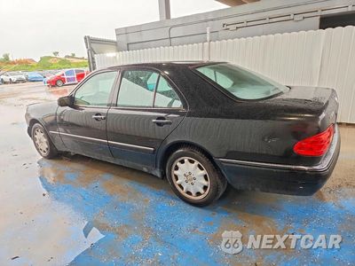 Drugie zdjęcie samochodu z przodu: 1999 MERCEDES-BENZ E 320 VIN:WDBJF65H9XA754022 - miniatura
