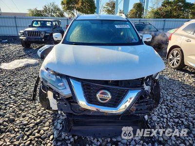 Piąte zdjęcie samochodu w środku: 2018 NISSAN ROGUE SV VIN:KNMAT2MV4JP502015 - miniatura