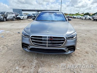 Piąte zdjęcie samochodu w środku: 2023 MERCEDES-BENZ S 580 4MATIC VIN:W1K6G7GB9PA172172 - miniatura